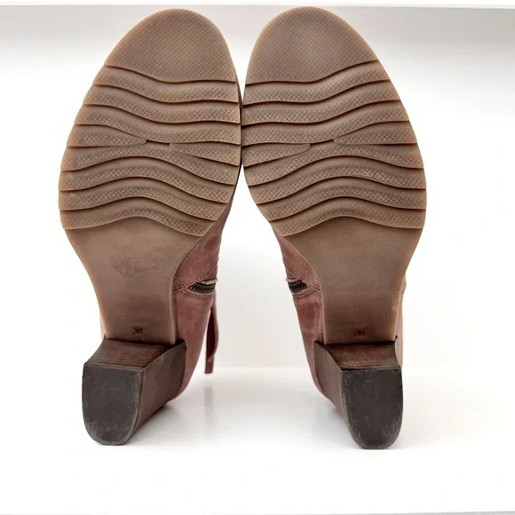 Blush Pink Suede Leni Ankle Boots by Holding Horses for Anthropologie Size 38 - Picture 6 of 13